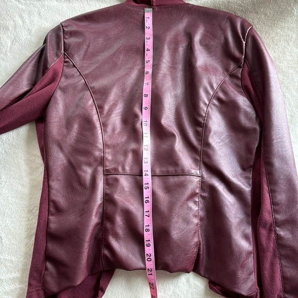 Blank NYC womens Size M Sunny Days Moto Jacket faux leather asymmetrical zip - Picture 9 of 9